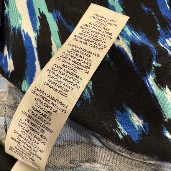 Easywear by Chico’s Open Front Cardigan Top Tab Sleeves Sz 3 XL Blue Black Green - Picture 11 of 11